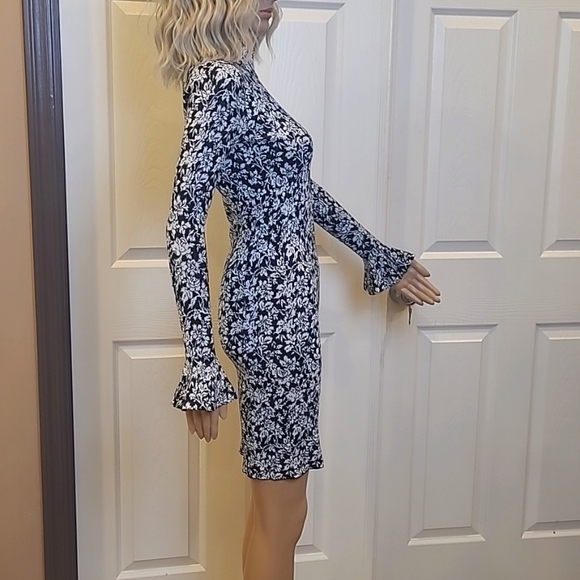 Michael Kors bodycon dress - Picture 3 of 14